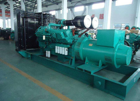 城阳800kw康明斯柴油发电机组图片 城阳800kw康明斯柴油发电机组图片